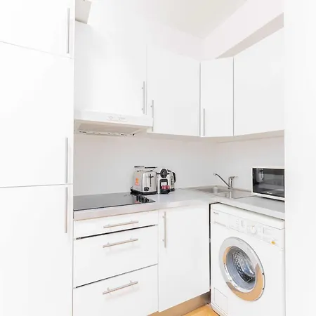 Duplex - Place Victor Hugo Trocadero- Bail Mobilite *