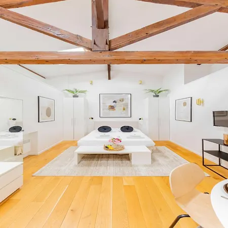 Dom wakacyjny Duplex - Place Victor Hugo Trocadero- Bail Mobilite